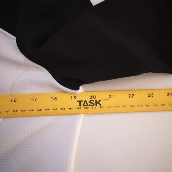 Alia Ladies Size Small Black & White Full Zip Lightweight Jacket - Picture 8 of 10